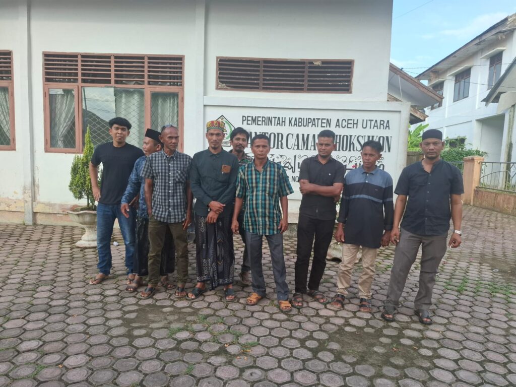 Guraaa! Camat Lhoksukon Permainkan Warganya Guraaa! Camat Lhoksukon Permainkan Warganya