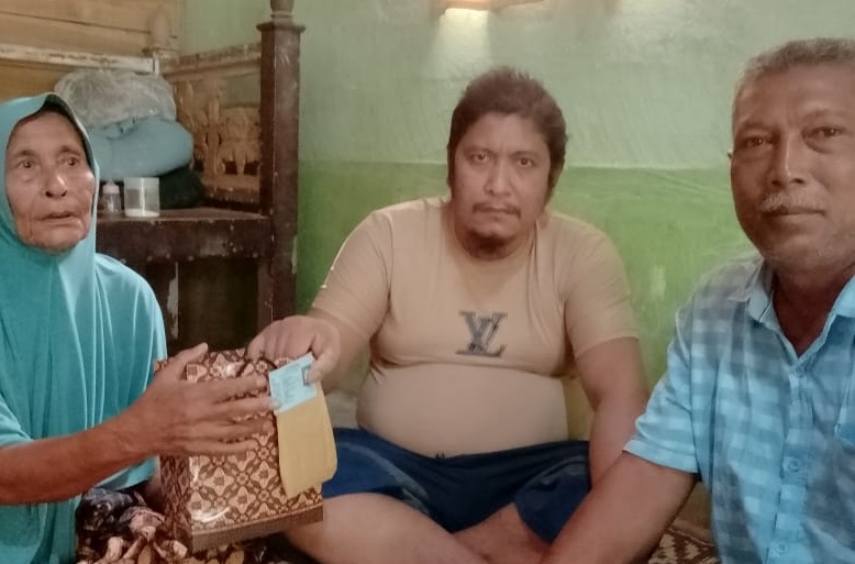 Jeritan Sunyi Dari Simpang KKA Aceh Utara, Dua Dekade Damai, Tubuhnya Masih Bernafas, Tapi Jiwanya Telah Remuk Jeritan Sunyi Dari Simpang KKA Aceh Utara, Dua Dekade Damai, Tubuhnya Masih Bernafas, Tapi Jiwanya Telah Remuk