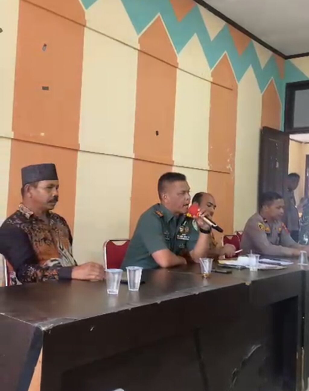 Niat Ingin Bela Masyarakat, Danramil Paya Bakong Malah Dituding Provokasi Warga Niat Ingin Bela Masyarakat, Danramil Paya Bakong Malah Dituding Provokasi Warga
