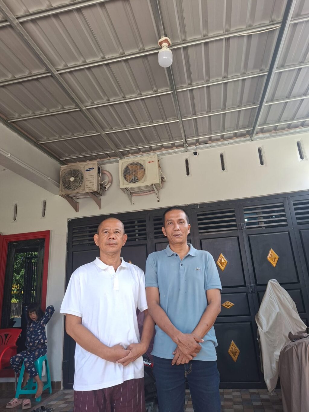 Di Tengah Banjir, Ketua Pewarta Polrestabes Medan Tak Gentar Laksanakan Jumat Barokah: Semangat Solidaritas Menginspirasi